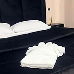 Hotel Iris