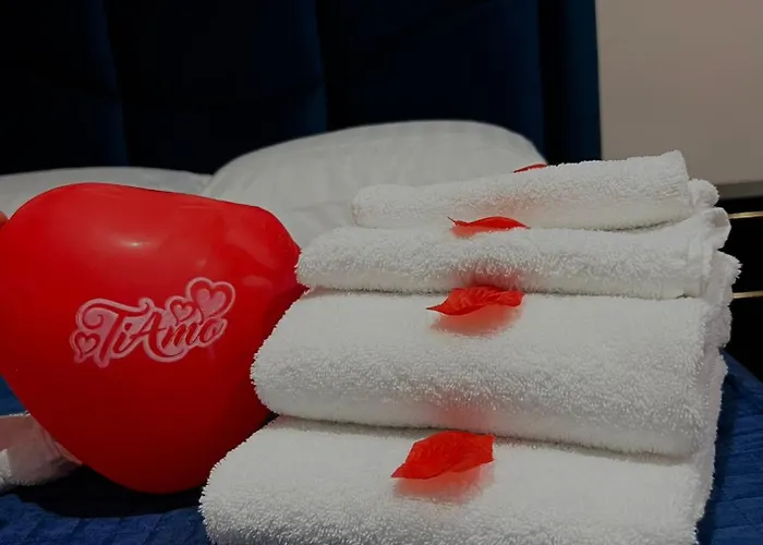 Iris Hotel Varcaturo