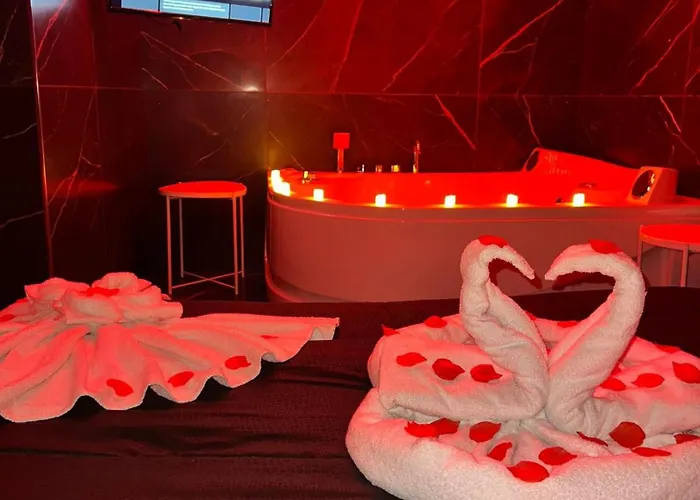 Iris Hotel Varcaturo