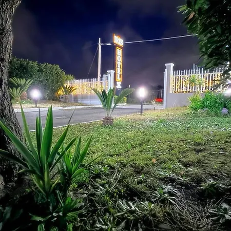 Hotel Iris Varcaturo