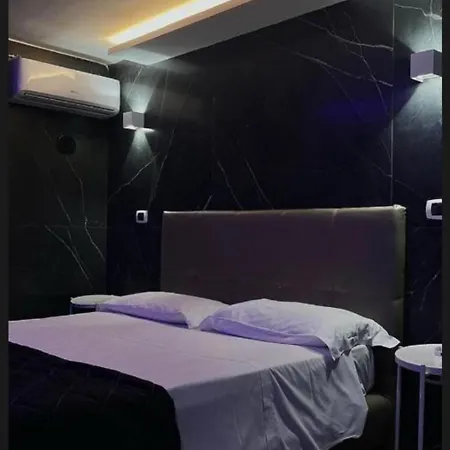 Iris Ξενοδοχείο 3*